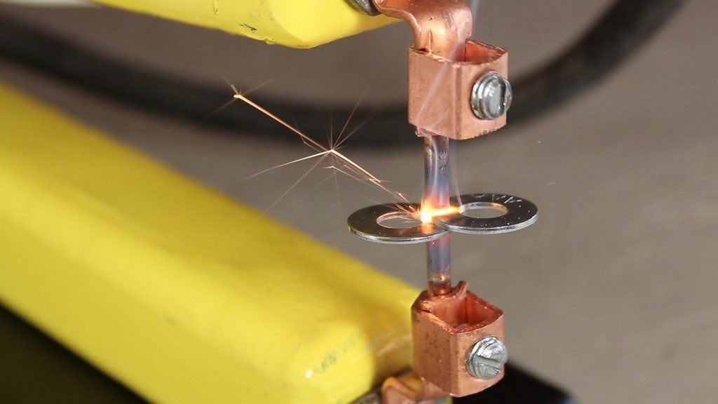 Do-it-yourself welder mula sa microwave: contact o spot welding - hakbang-hakbang na mga tagubilin